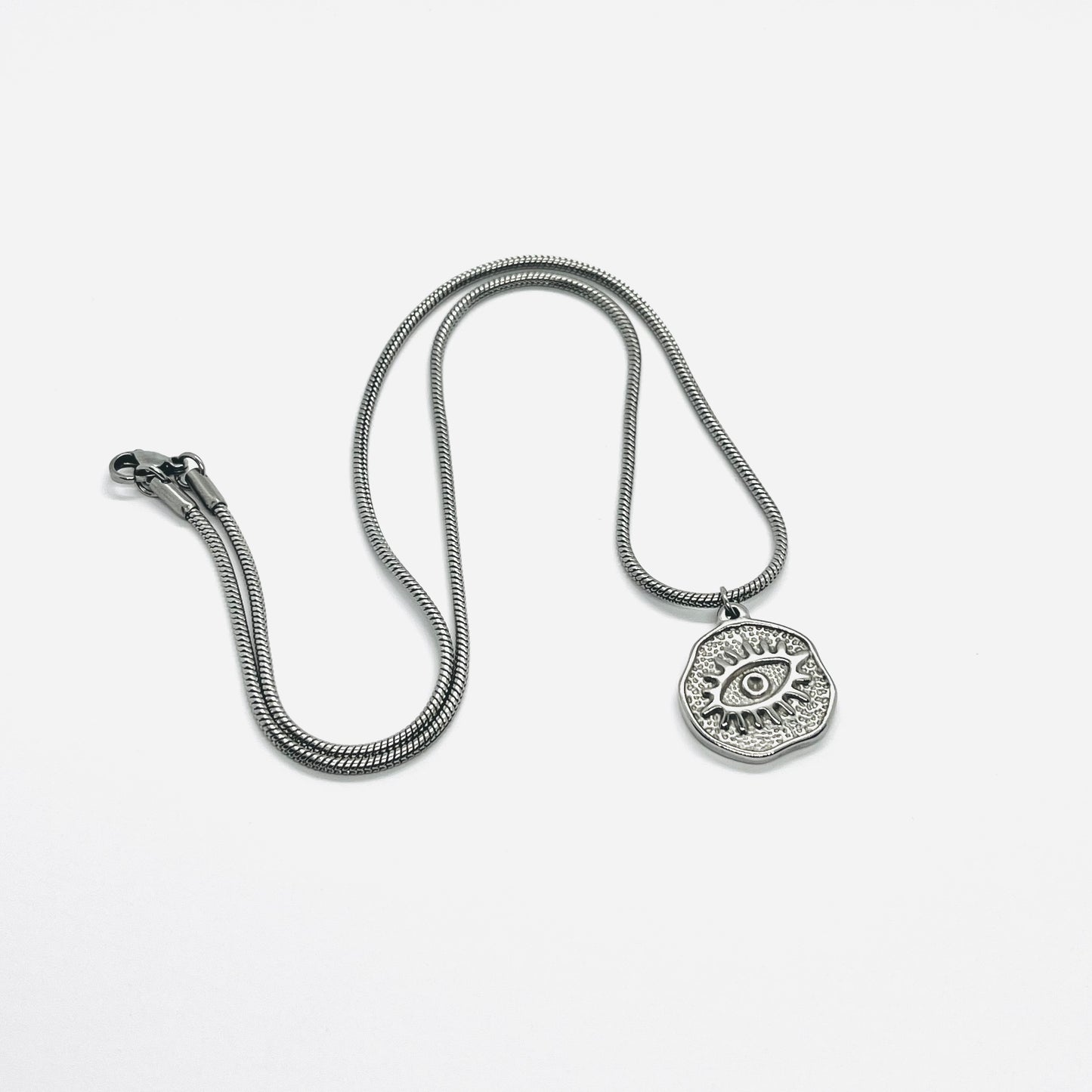 Collar Nusa plateado